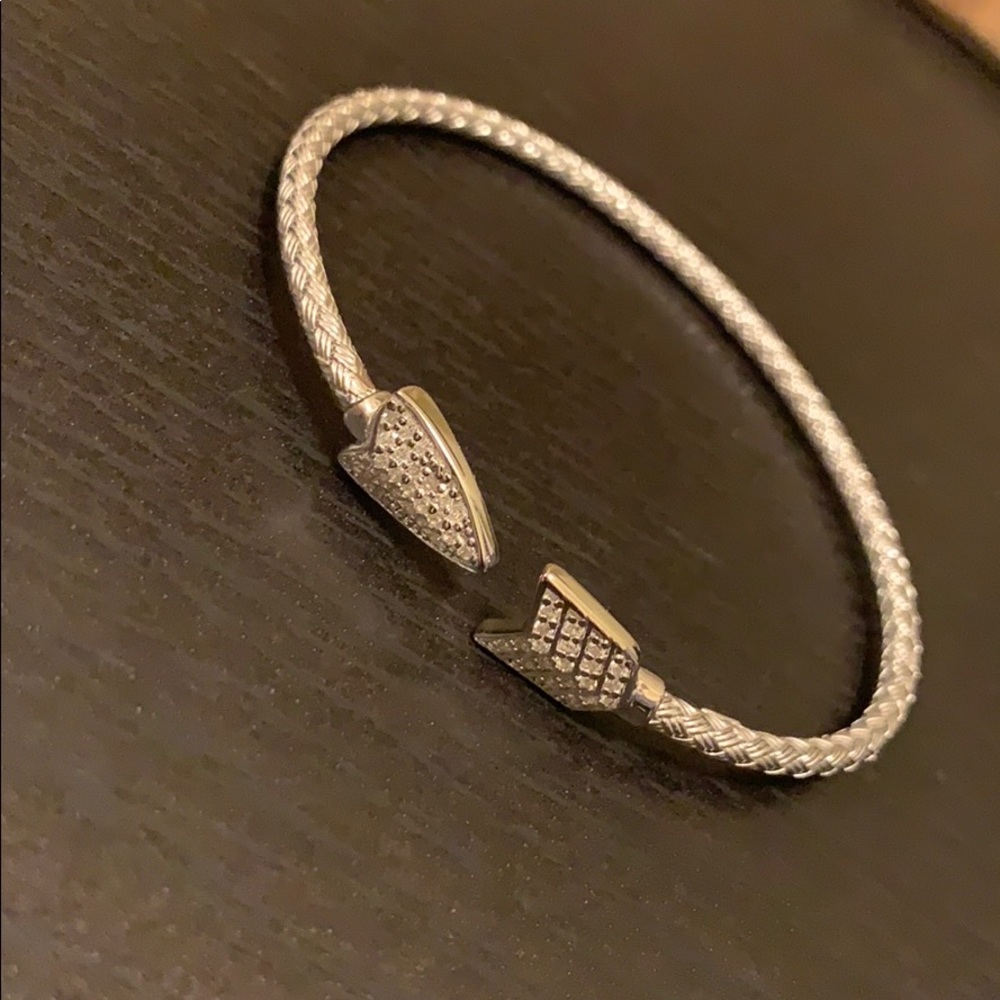 Charles Garnier Silver Areow Cuff